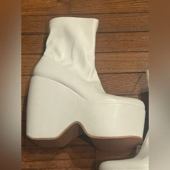 Azalea Wang Lovely White Platform Stretch Sock Vegan Bootie Size 9 - Picture 4 of 15